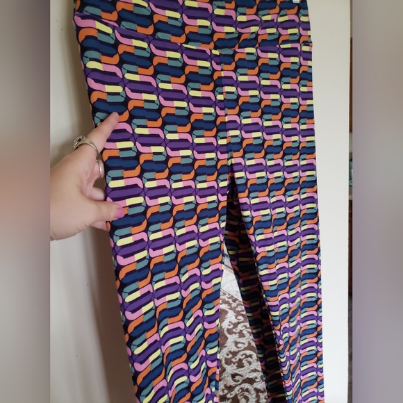 Hot! 90's Mike& Ike lularoe leggings TC - Picture 4 of 14